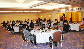 創立３０周年記念新年会風景